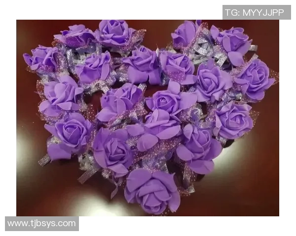 足球球星花束闪耀绿茵情怀见证荣耀与热爱传递激情